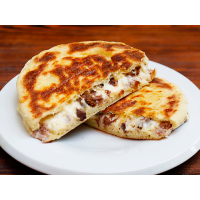 Bazlama Kavurma Kaşar Tost