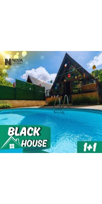 1+1 BLACK HOUSE
