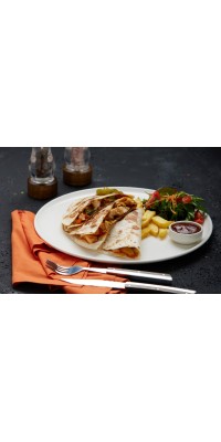 TAVUKLU QUESADİLLA TAVUKLU QUESADİLLA