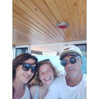 Tekne turu, yüzme turu Tekne turu, yüzme turu