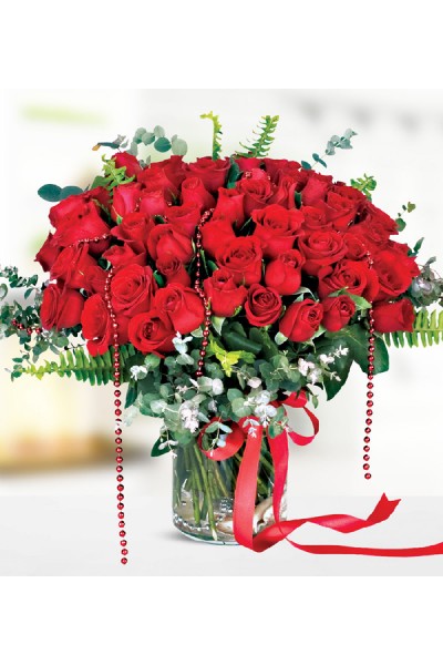 Vazoda 51 Kırmızı Gül